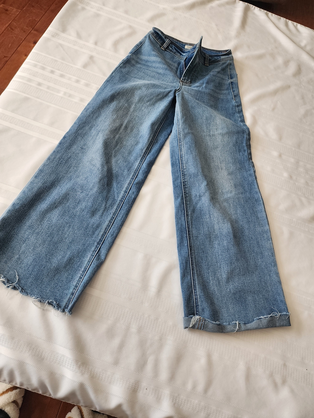 Oat New York Wide-Leg Jeans in Light Blue Denim